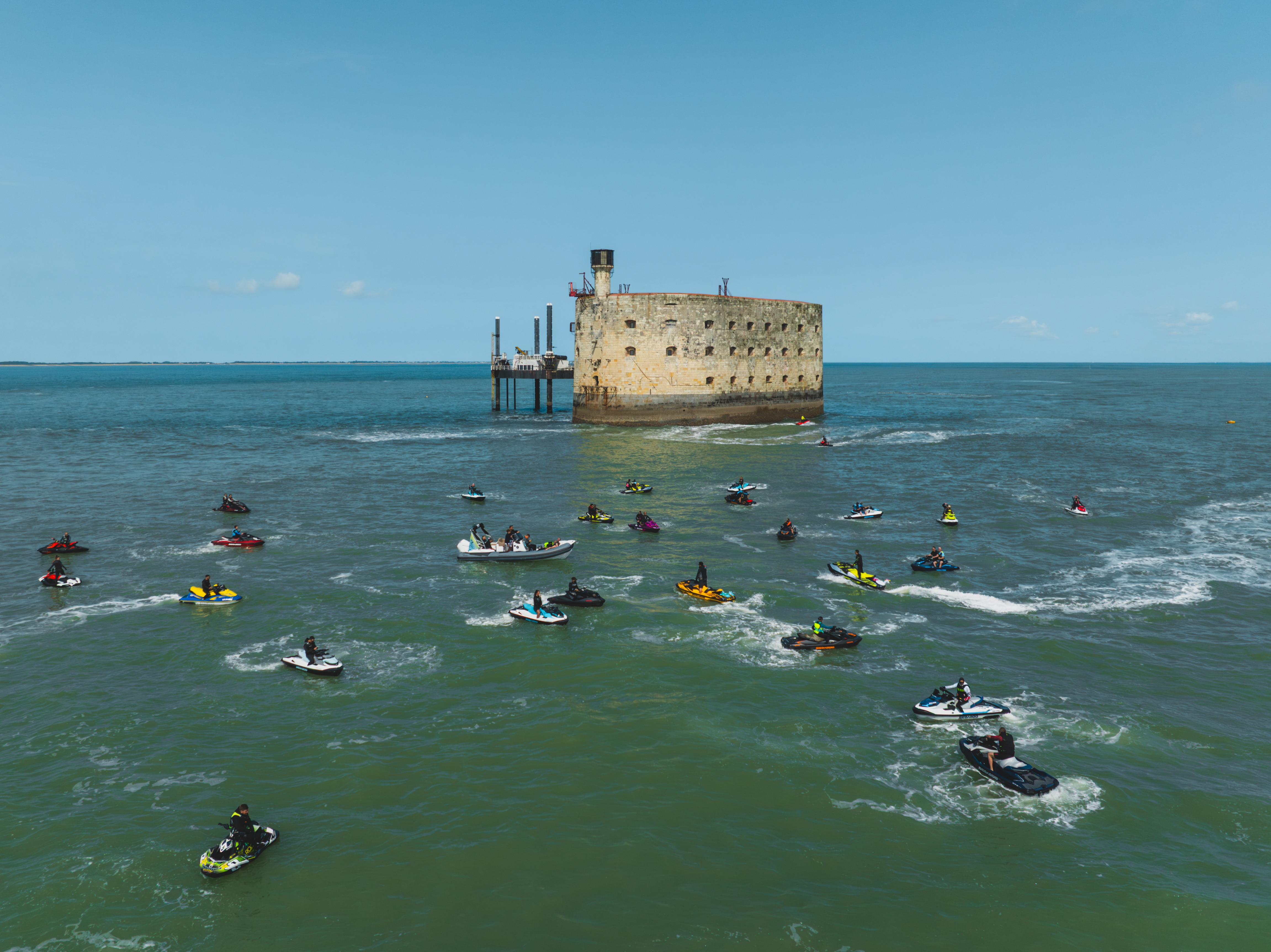 10,25" display App menu